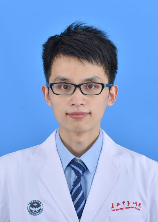 李明