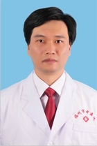 翁依华