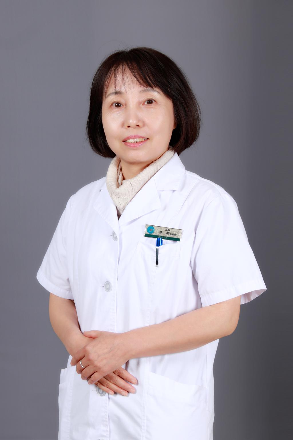 张宏