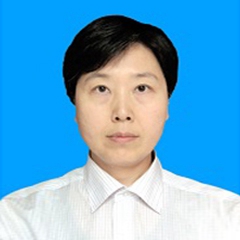 张国英
