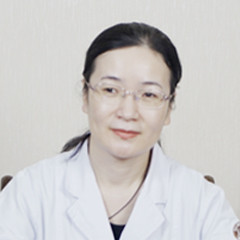 孟君