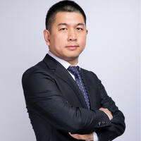 袁炜