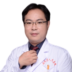 董华英