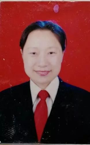 张越英