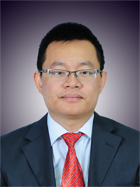 曾育平