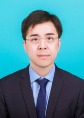 何洪斌