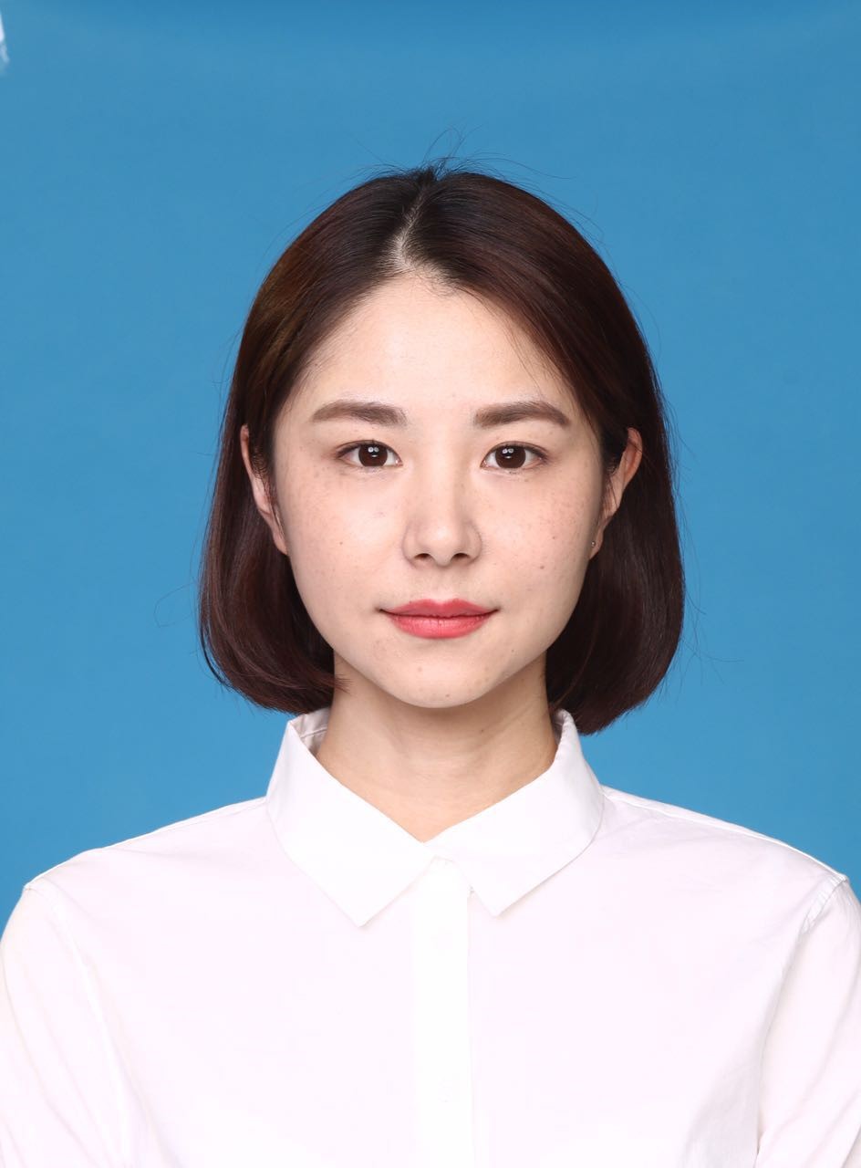 翟羽佳