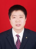 李璐