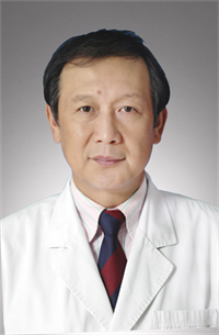 张哲成