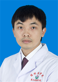 李哲伟