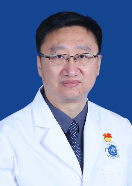 尹东