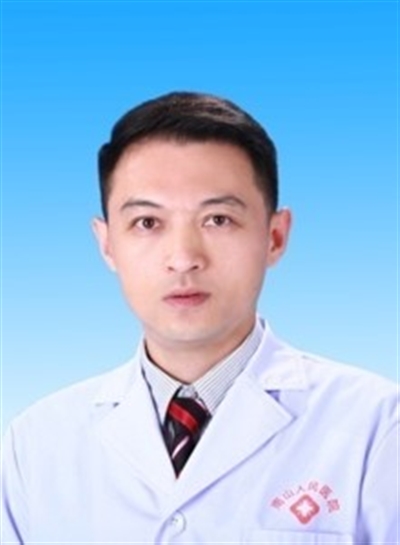 姜鹏君