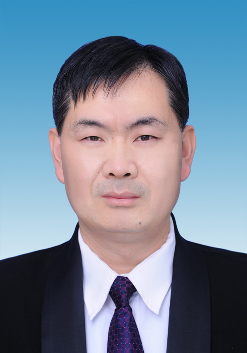 李强