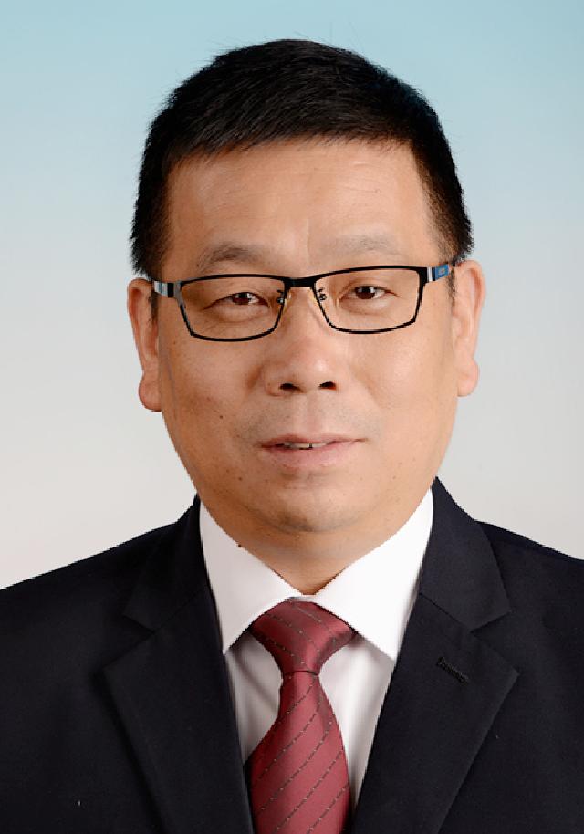 秦旭东