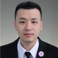 仝麟龙