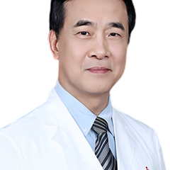 何裕隆