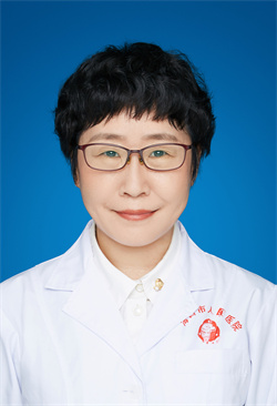 岳春迪