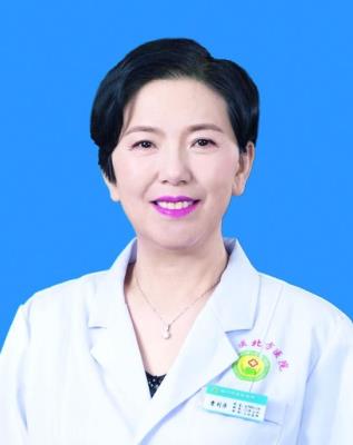 曹利萍