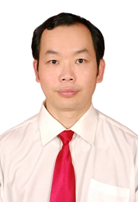 黄伟义