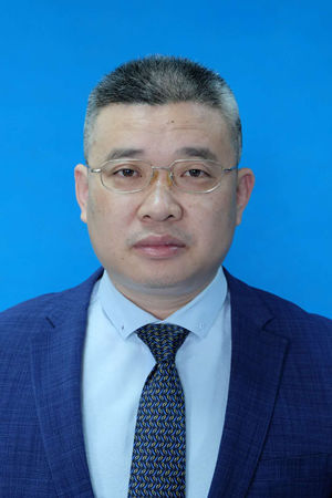 李昌