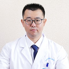 吴亚军