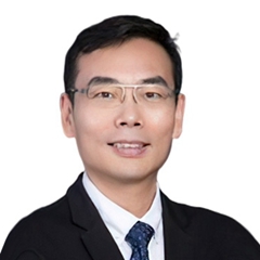 李明伟