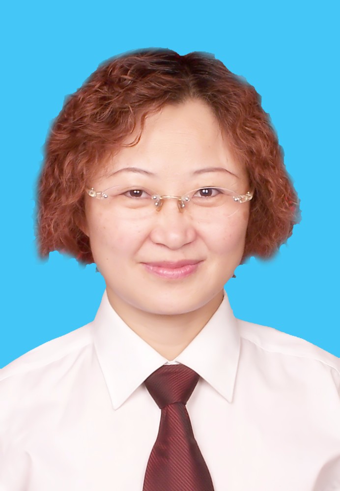 侯英华