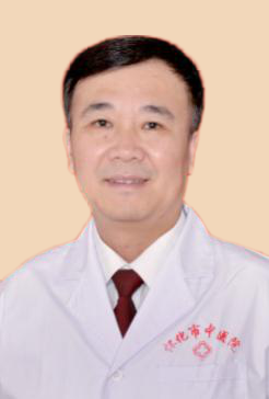 董先政