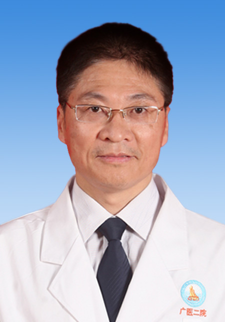 熊伟