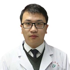 齐灿