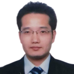 李强