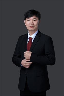 覃克达