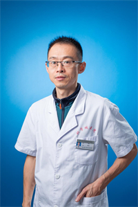 巨辉