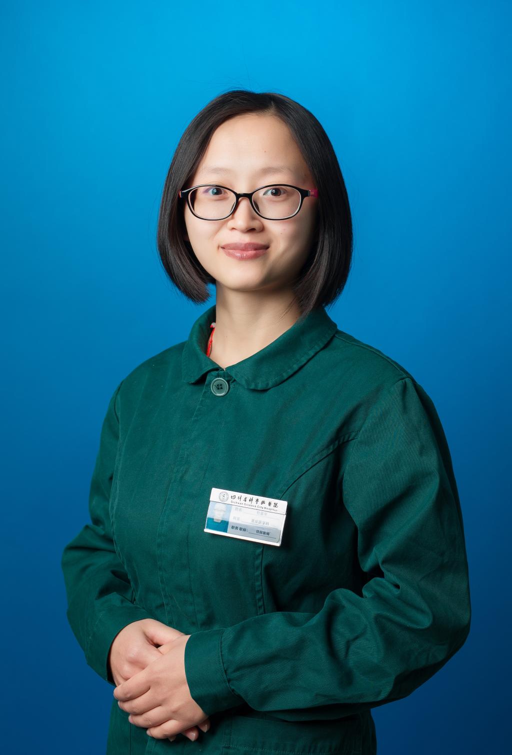 杜富华
