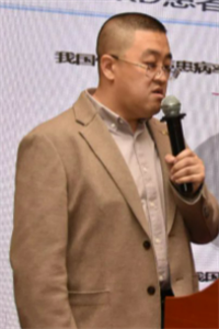 谭忠德