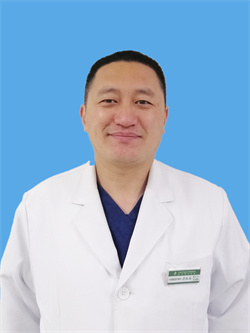 吴秋成