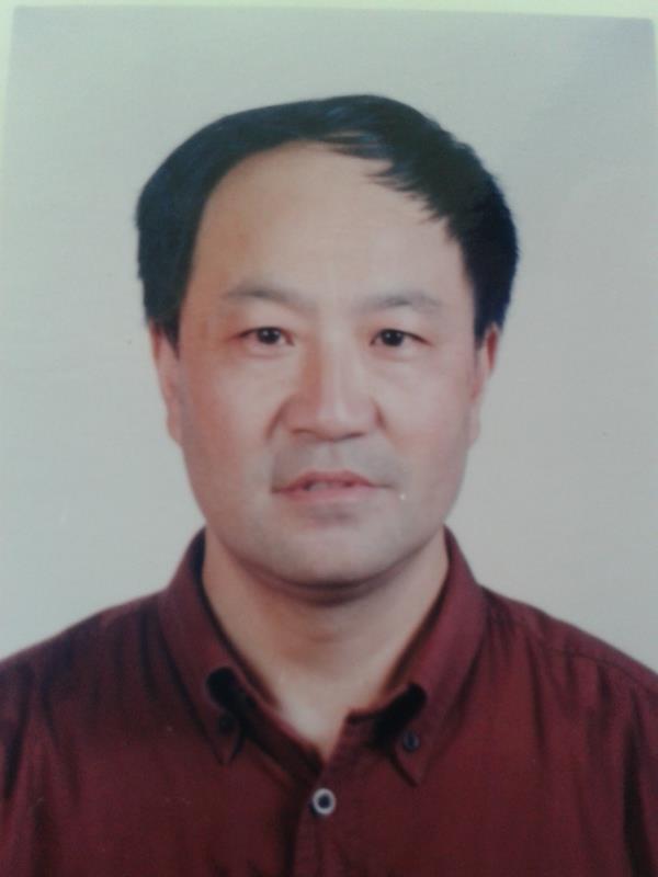 王炜