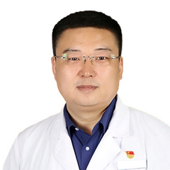 王亮