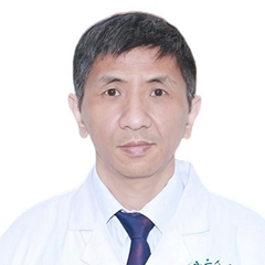 梁群