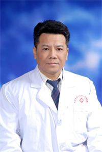覃云凌