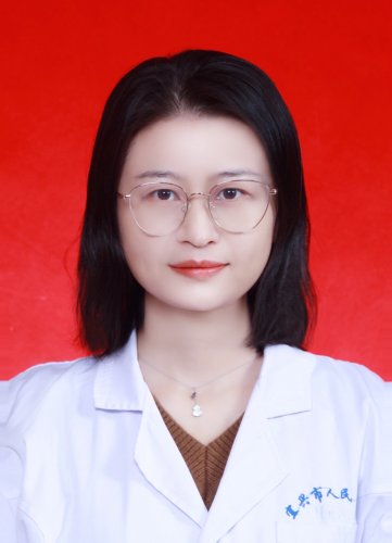 鲍莉