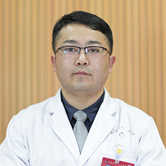 李鑫