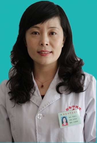 黄爱云