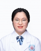 潘怡