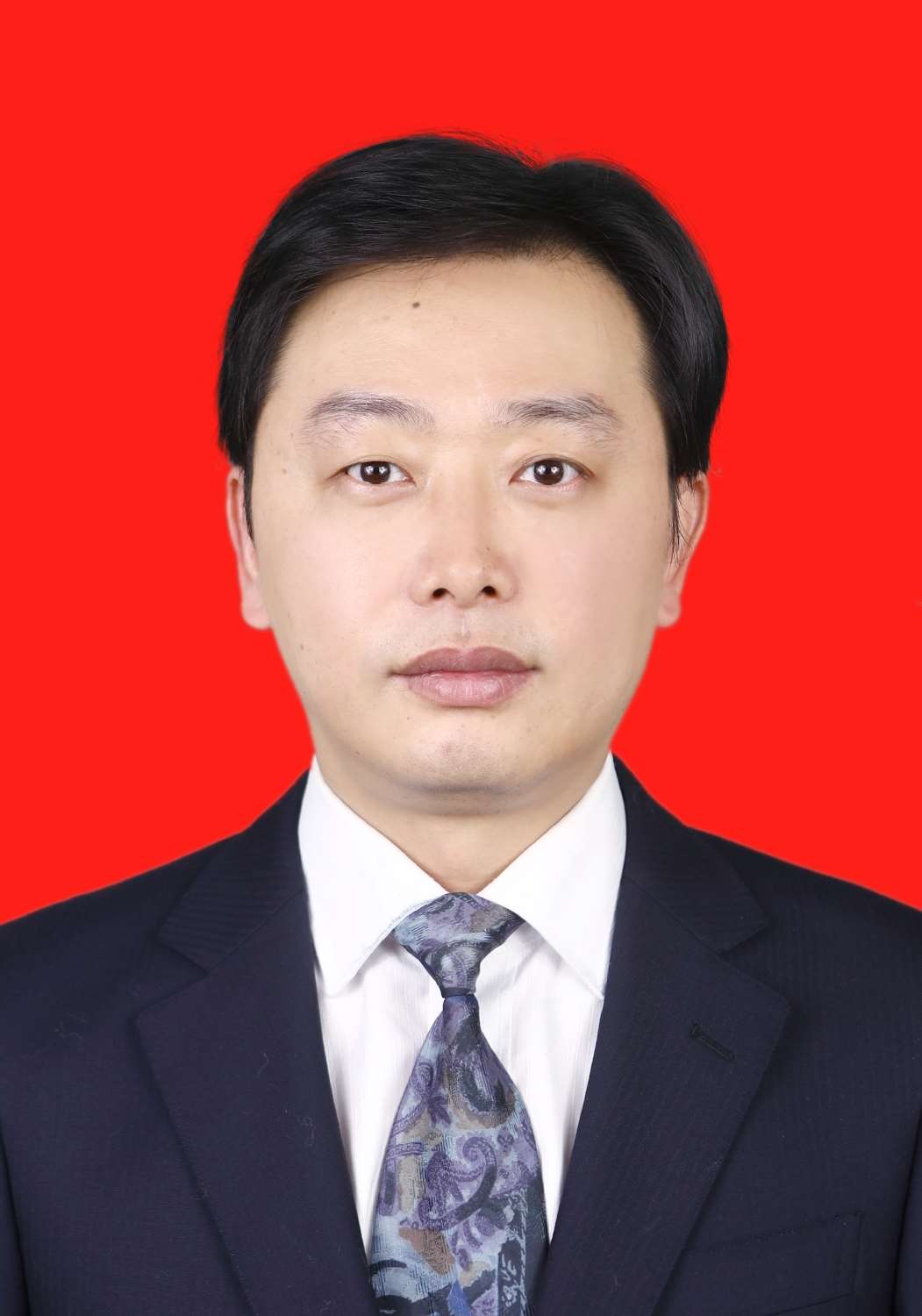 薛强