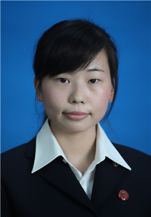 董潇