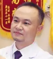 潘迅