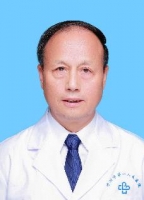 邱成富