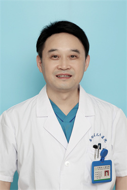陈必全