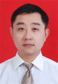 王强